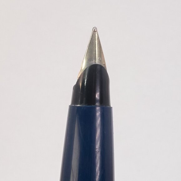 Parker 45 Fountain Pen / USA Made / Blue Barrel & Steel Cap / 1980 Engraved - Picture 13 of 16